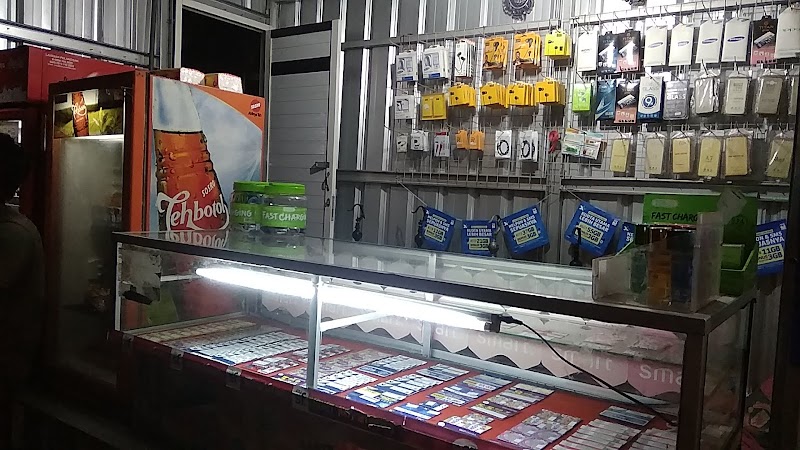 Toko Gapot: Pusat Belanja Serba Ada di Slarang yang Tak Pernah Mengecewakan